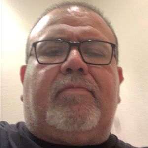 Meet your Posher, Manuel